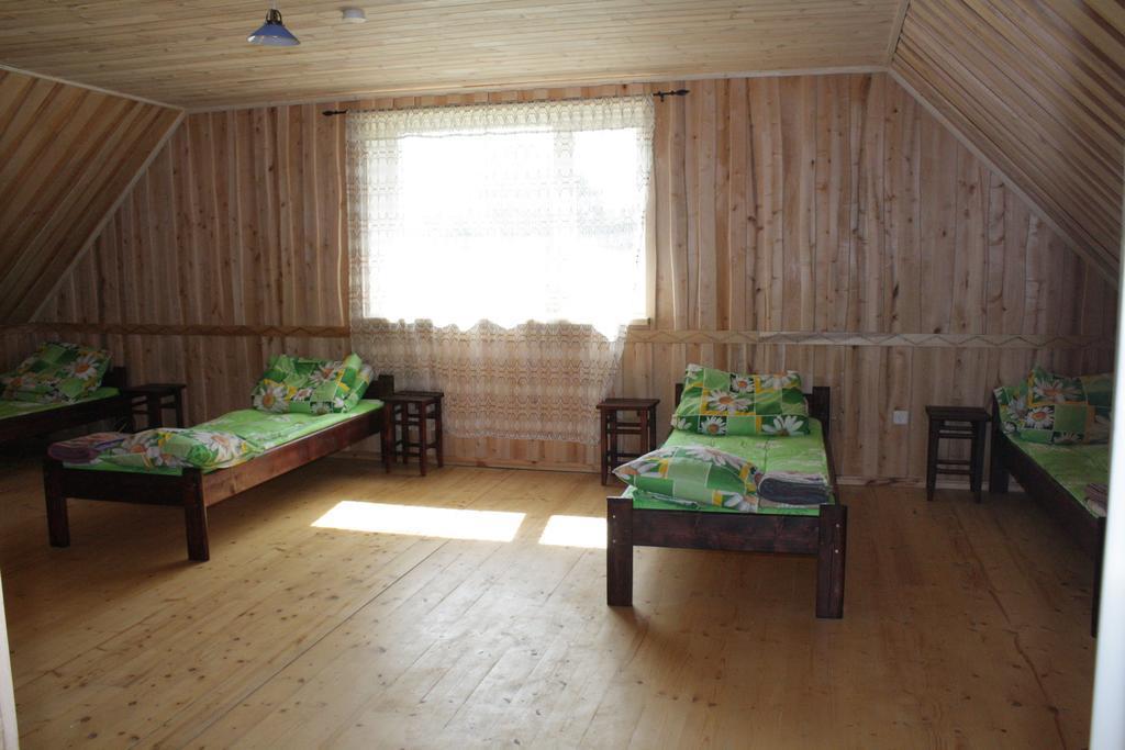 Jaama Puhkemaja Hotel Raigastvere Ngoại thất bức ảnh
